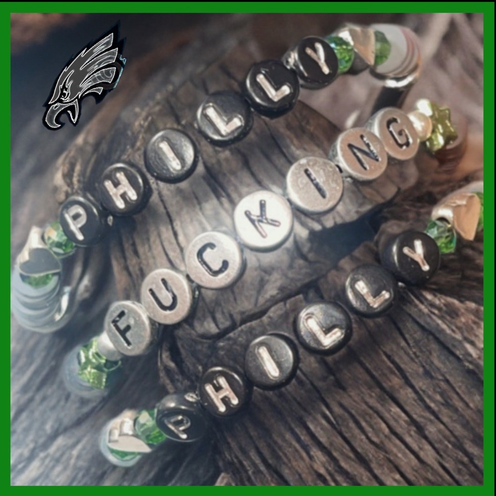 Eagles PHILLY FN PHILLY elastic clay Bracelets ..( new handmade )